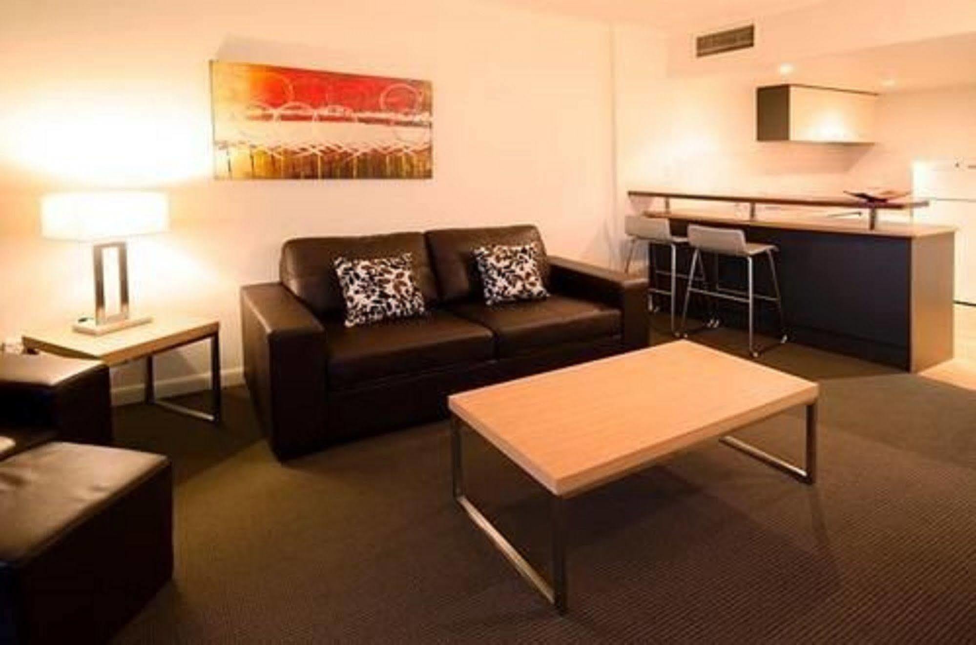Central Cosmo Apartment Hotel Брісбен Екстер'єр фото