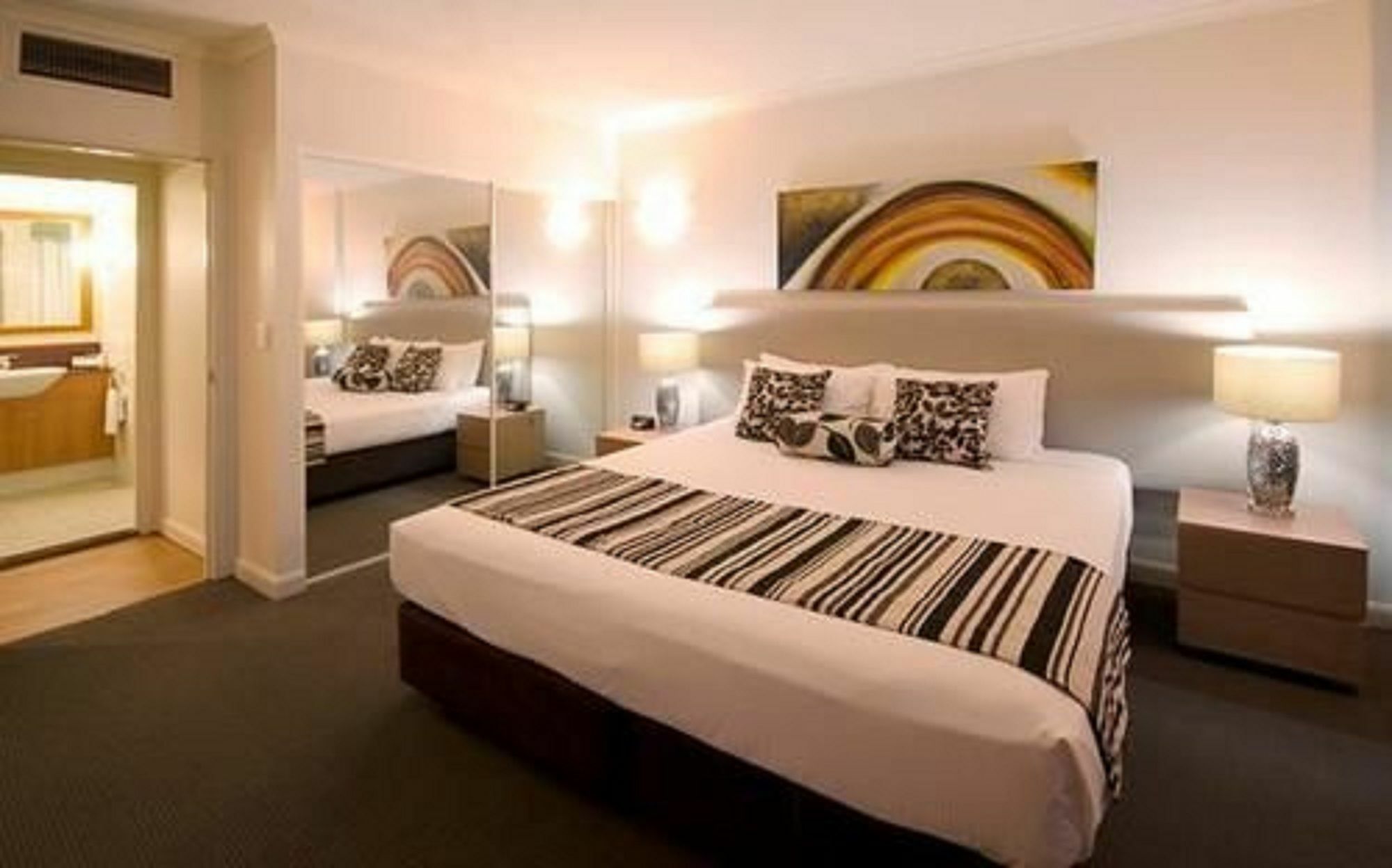 Central Cosmo Apartment Hotel Брісбен Екстер'єр фото